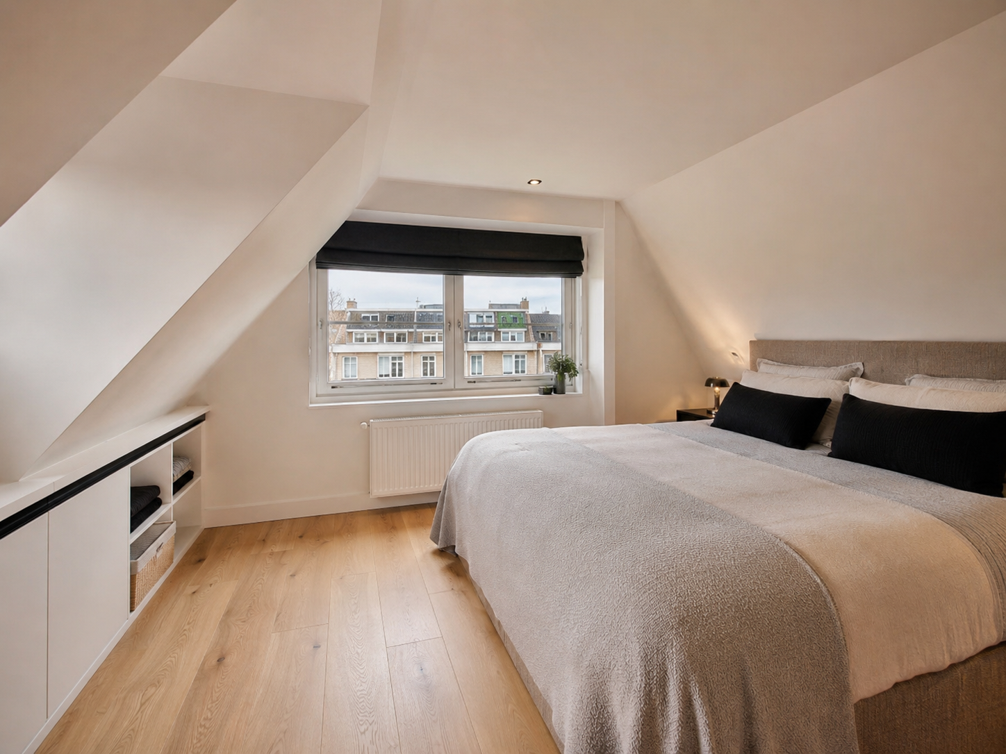Zolderverbouwing met extra slaapkamer in Amsterdam Oost